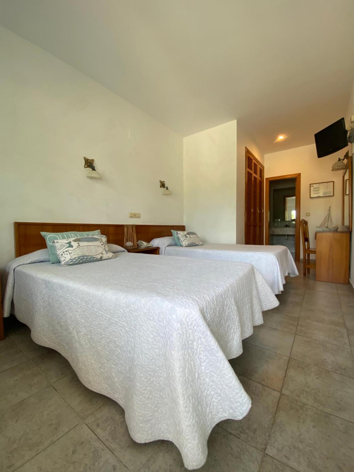 Hostal Blayet Walencja Zewnętrze zdjęcie